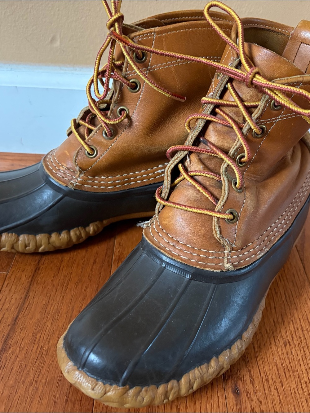 Kids size 6 LL Bean classic bean boots